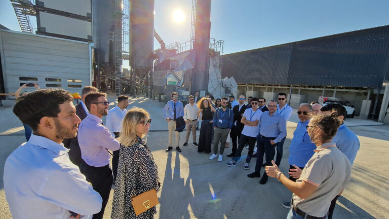 Visita tecnica presso il modernissimo impianto di produzione conglomerati bituminosi dell'azienda Trovati Srl di Fontignano (PG).