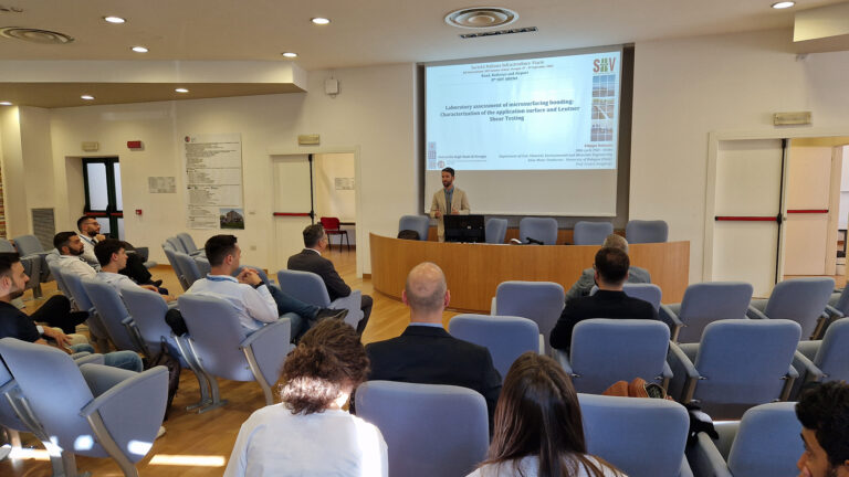 Partenza della 8° SIIV Arena. Chairman l'Ing. Alessandro Corradini, Università di Perugia